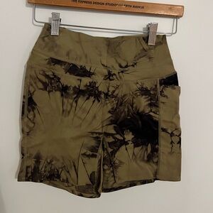 Alphalete Alphalux Force Shorts